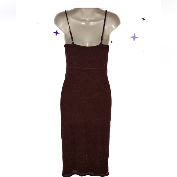 House of Harlow 1960 X REVOLVE Ira Midi Dress
Shimmering Brown Bodycon - Picture 10 of 12